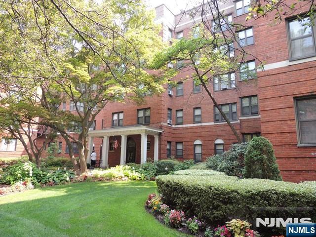 100 Prospect Avenue 2C - Photo 1