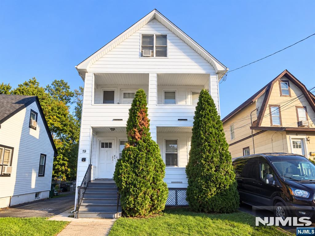 19 John Street 1 - Photo 1