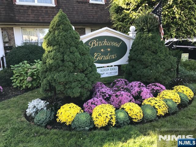 360 Knickerbocker Road 21 - Photo 1