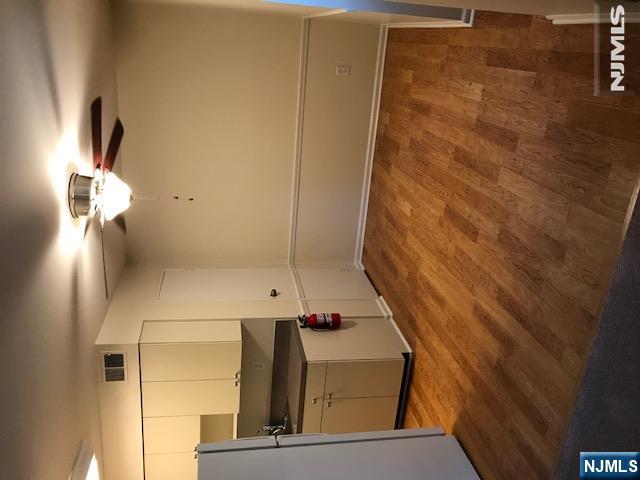 360 Knickerbocker Road 21 - Photo 4