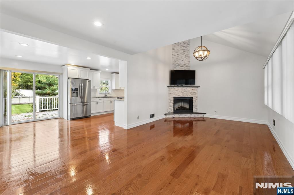 707 Chadwick Drive - Photo 5