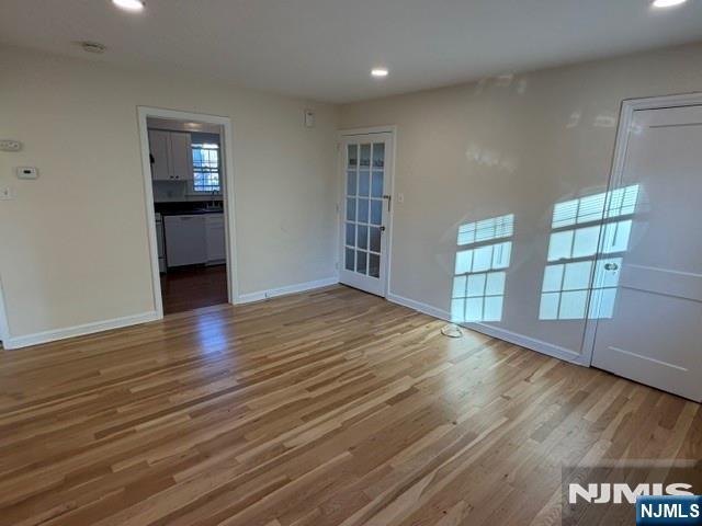 545 Kipp Street 2nd Fl. - Photo 4