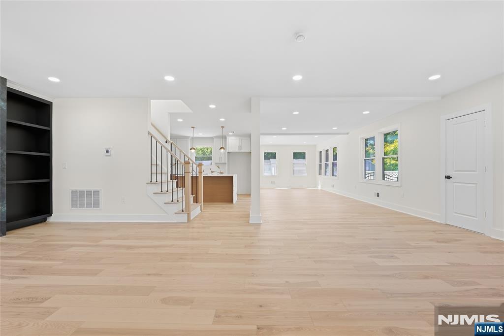 176 Garfield Place - Photo 4