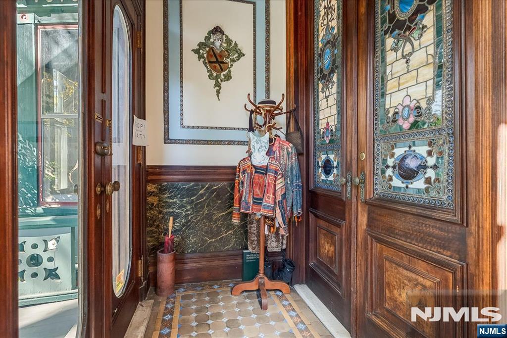 74 Sherman Place - Photo 5