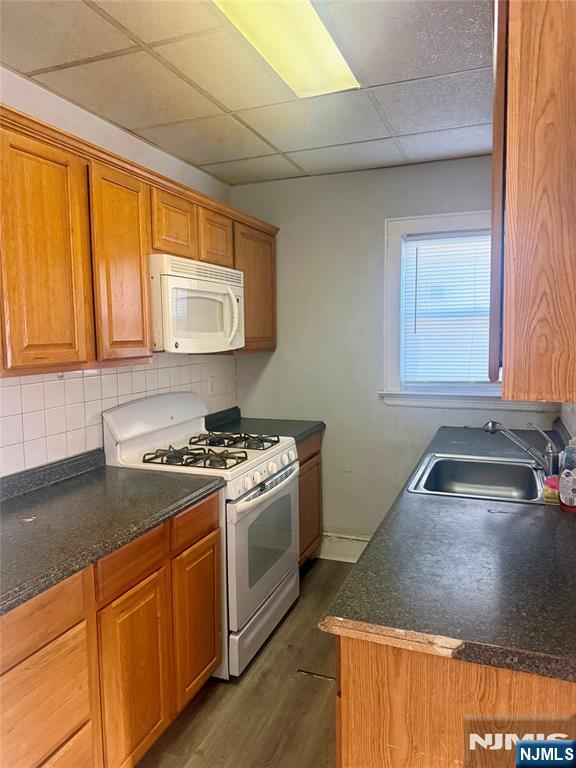 408 Passaic Avenue 1 - Photo 3