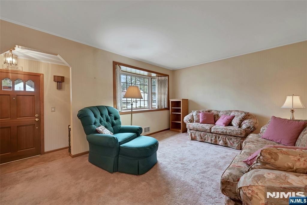 59 Chestnut Avenue - Photo 3