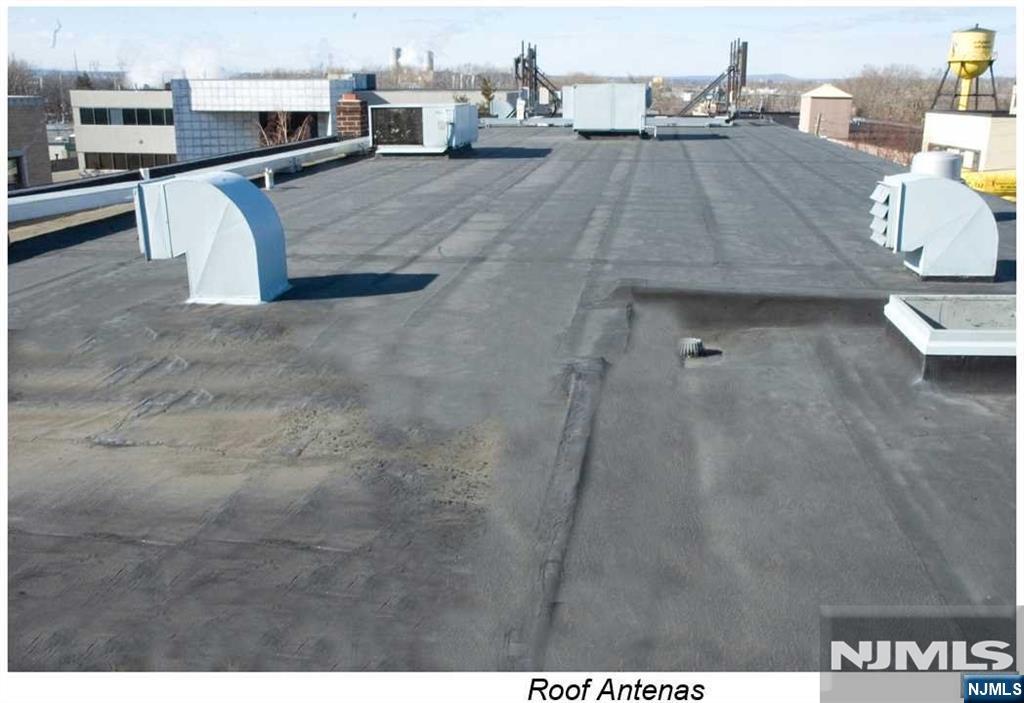 610 Broad Avenue — photo 25