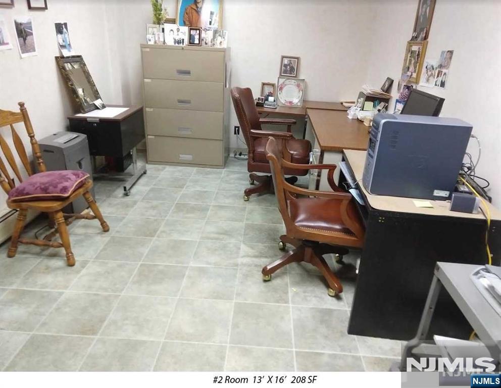 610 Broad Avenue — photo 8