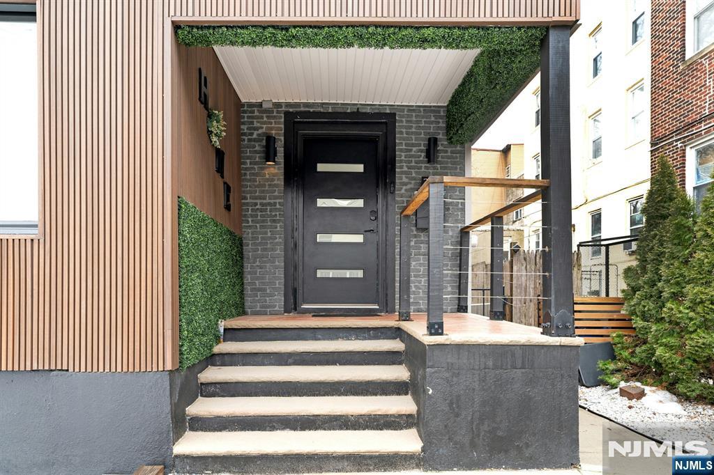 31 72nd Street - Photo 5