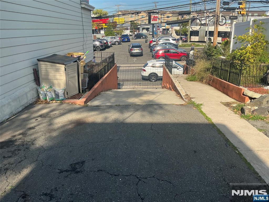 1107 51st Street - Photo 3