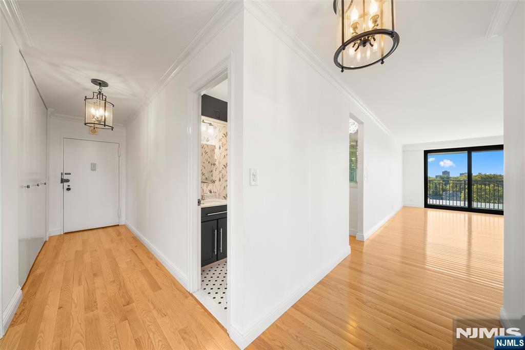 7855 Boulevard East 7L - Photo 3