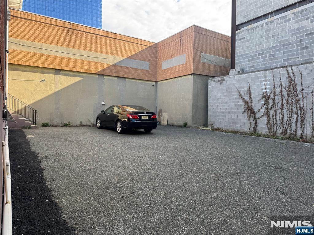 1626 Palisade Avenue - Photo 3
