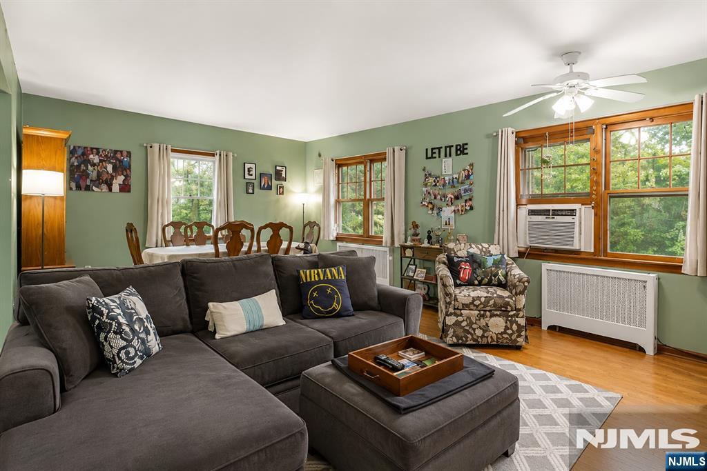 340 Saddle River Road 2 - Photo 2