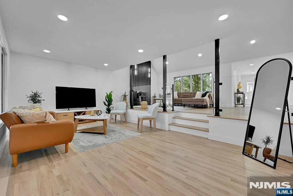 236 Campora Drive - Photo 3