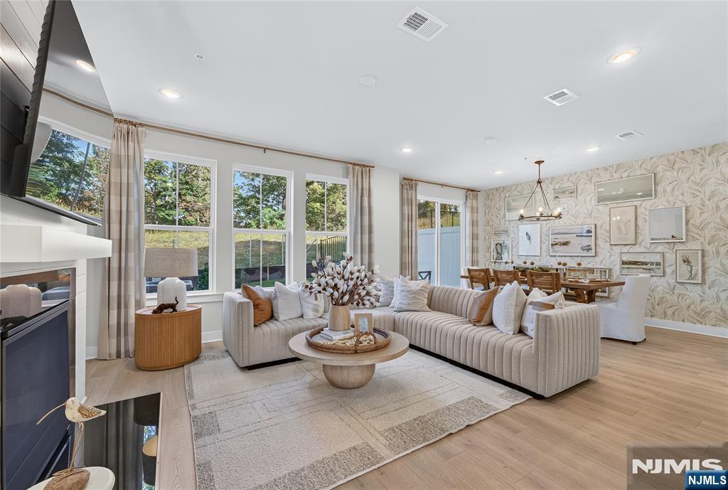 12 Reservoir Court - Photo 3