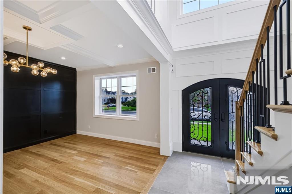 578 Pine Avenue - Photo 4