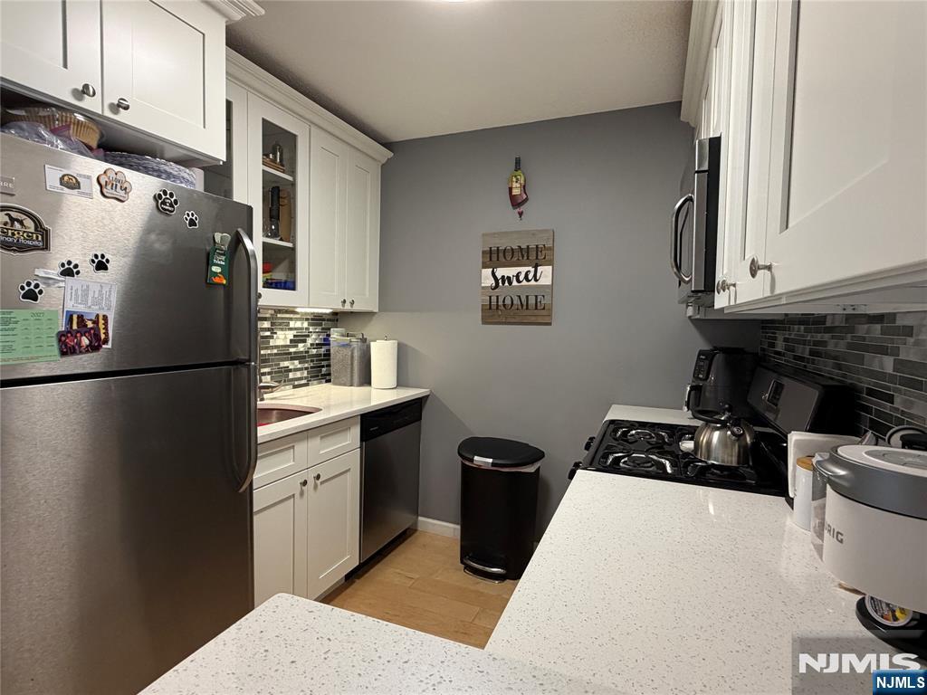 555 North Avenue 4A - Photo 5