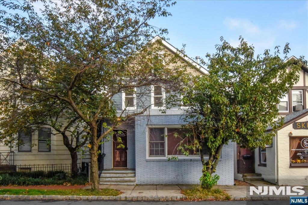 27 Valley Road 2 - Photo 2
