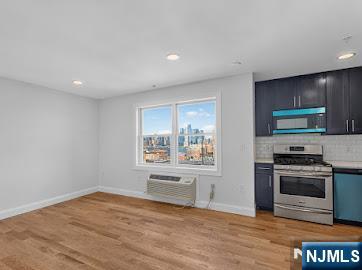 315 7th Street 703 - Photo 4