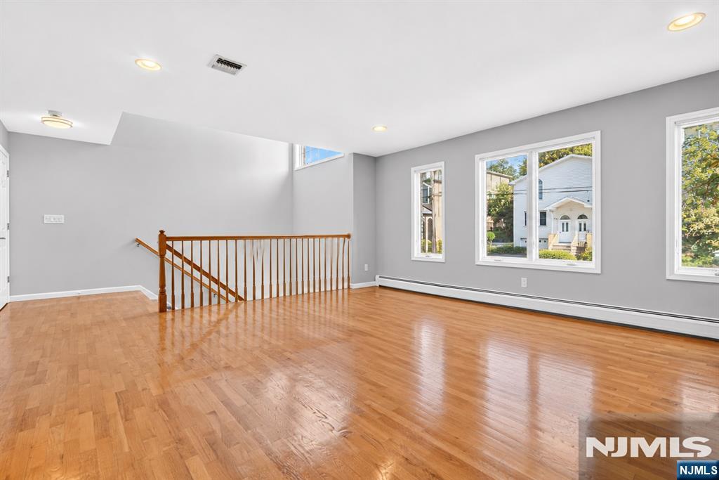 347 4th Street A - Photo 4
