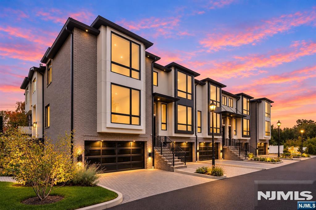 779 Paramus Road 2 - Photo 2