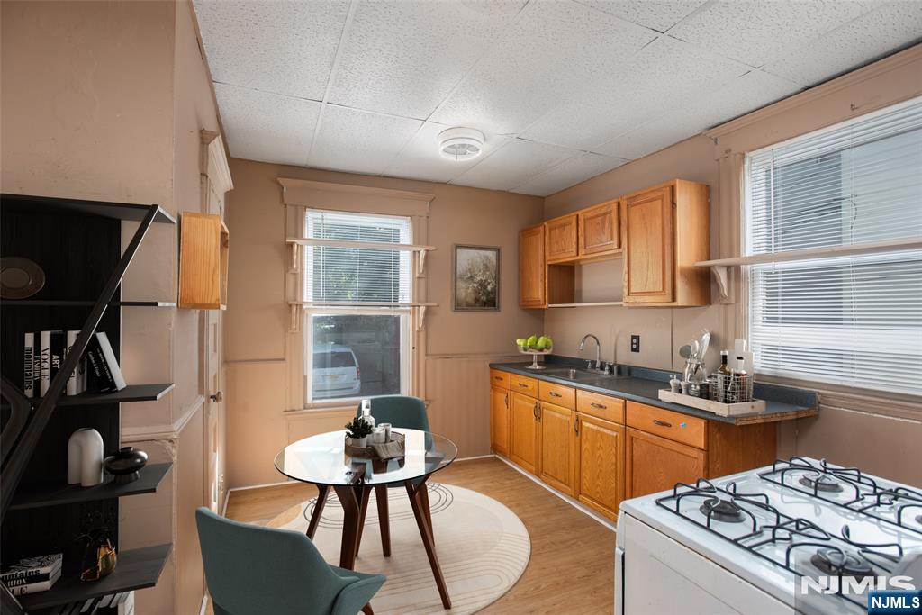 108 Arlington Avenue - Photo 5
