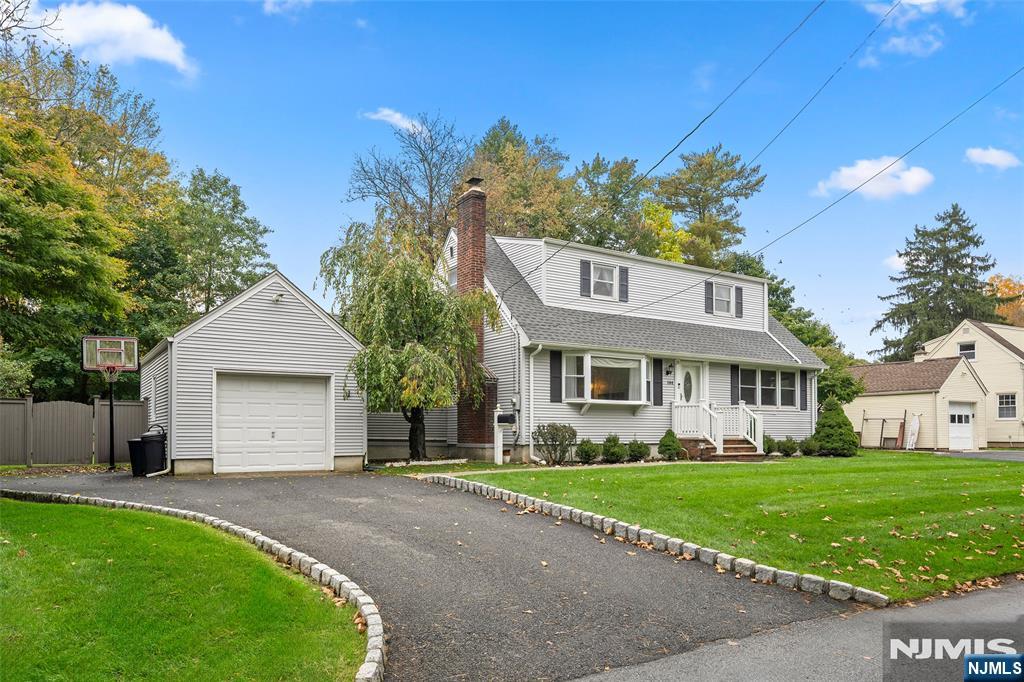 144 Spring Street - Photo 2