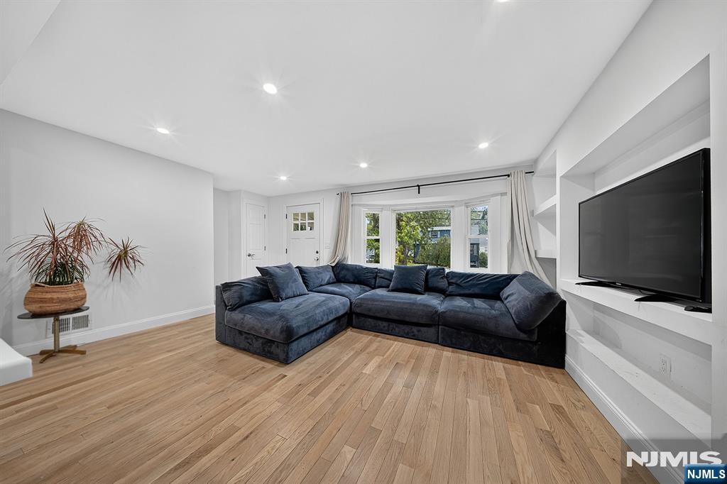 10 Sunnyside Road - Photo 2