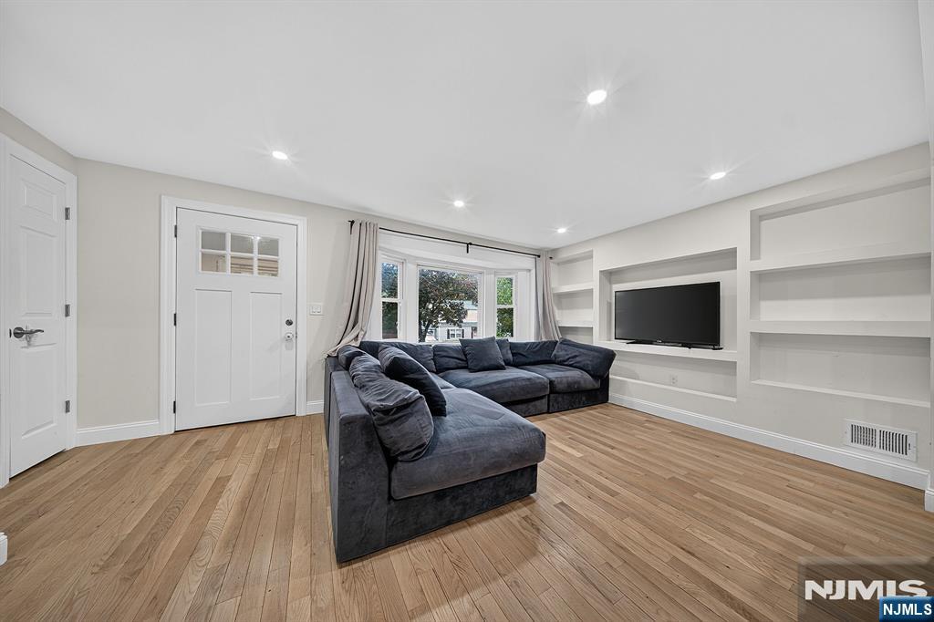 10 Sunnyside Road - Photo 3