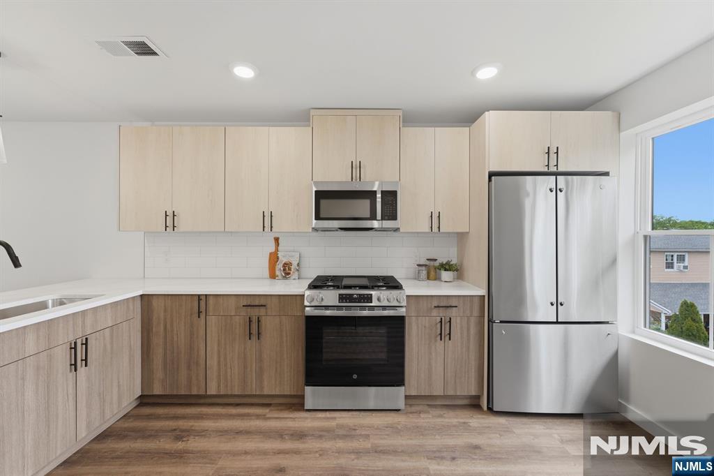 91 Union Street 7B - Photo 4
