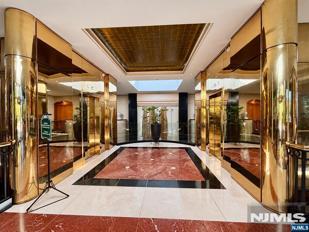 100 Carlyle Drive 2GS - Photo 4