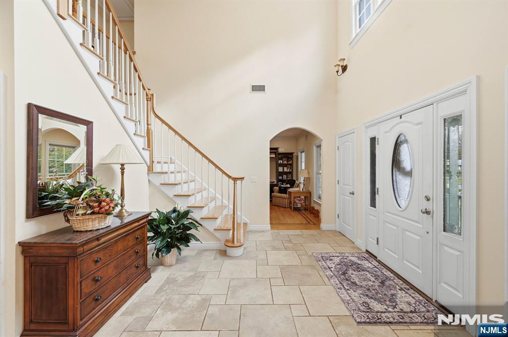 6 Christine Court - Photo 5