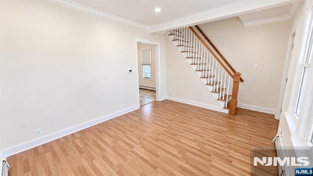 24 Parker Avenue - Photo 4