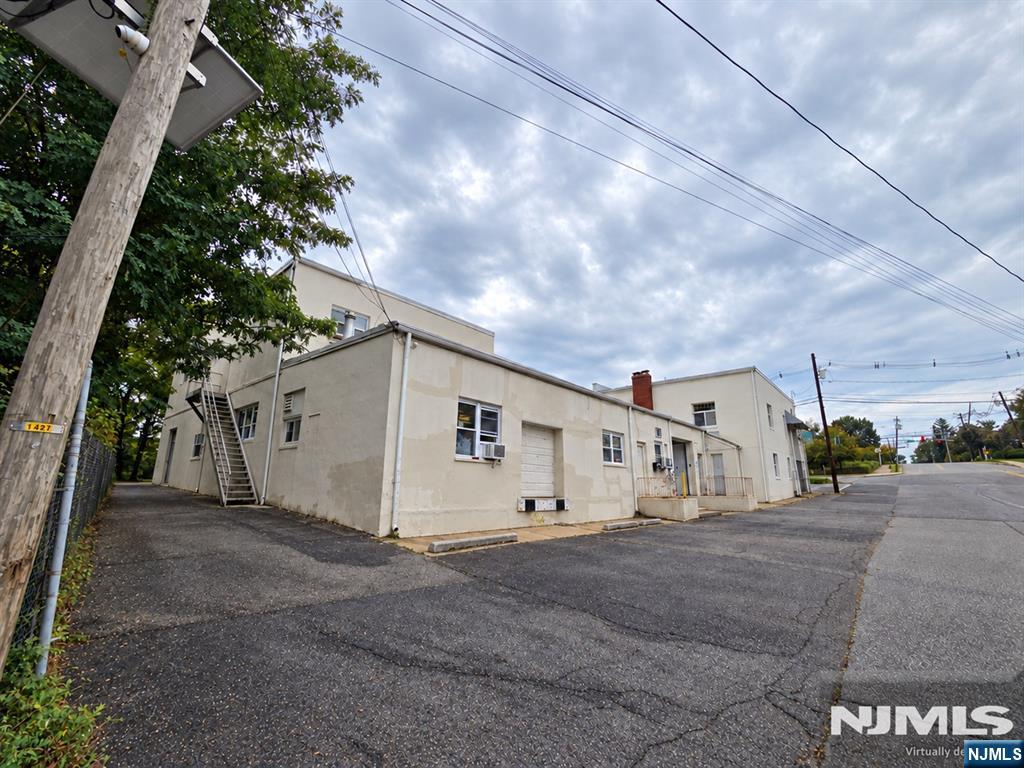 420 Edsall - Photo 4