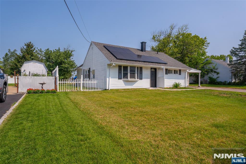 36 Charles Terrace - Photo 1