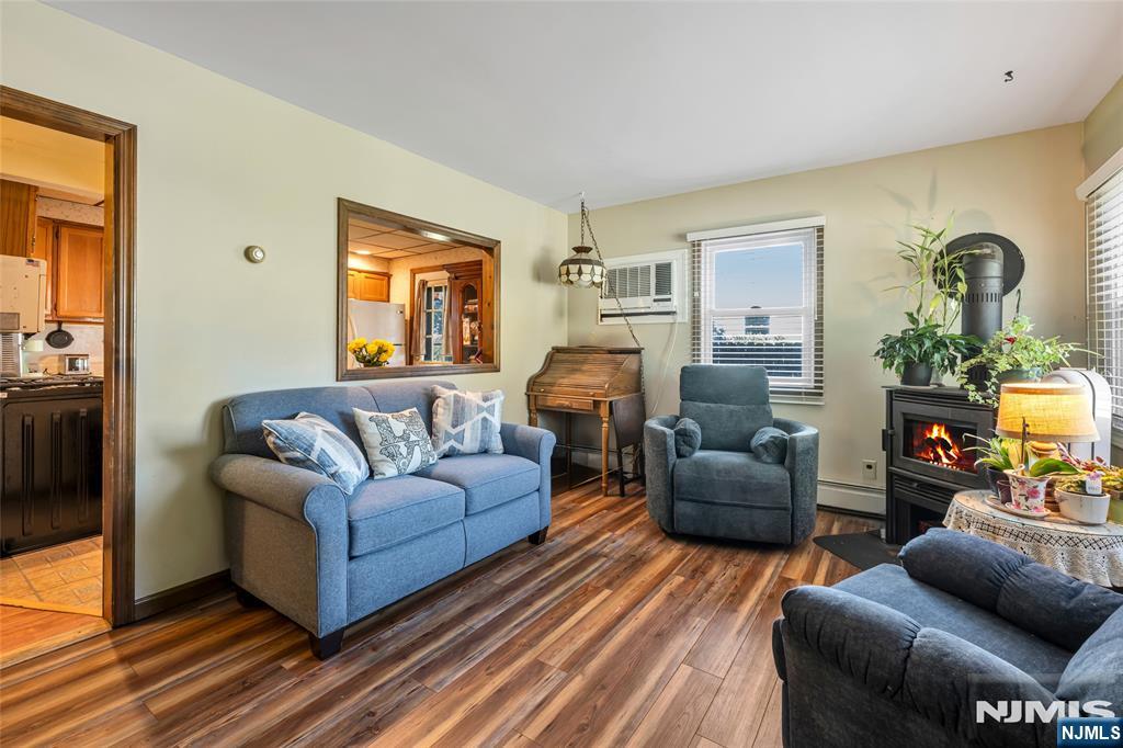 41 Wanaque Avenue - Photo 2