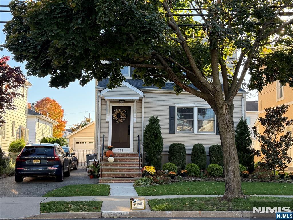 392 Highland Avenue - Photo 1
