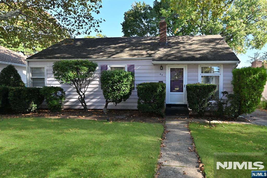 65 Lafayette Avenue - Photo 1