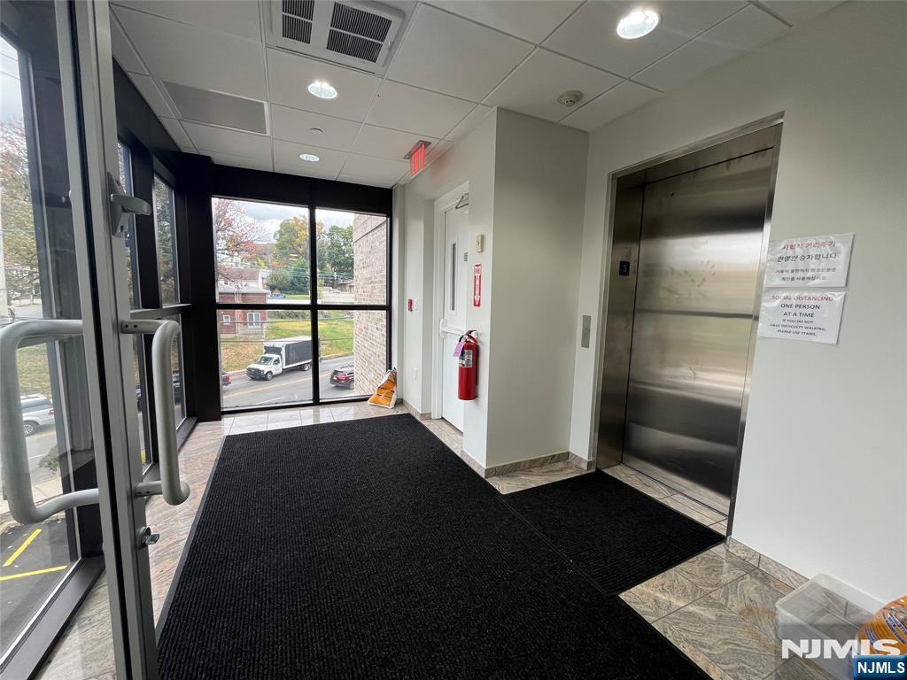 784 Grand Avenue - Photo 4