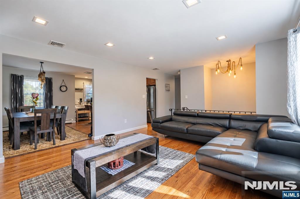 56 Outlook Street - Photo 4