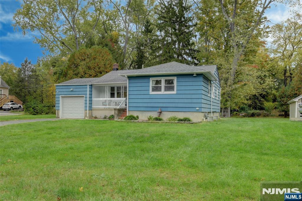 66 De Hart Street - Photo 2