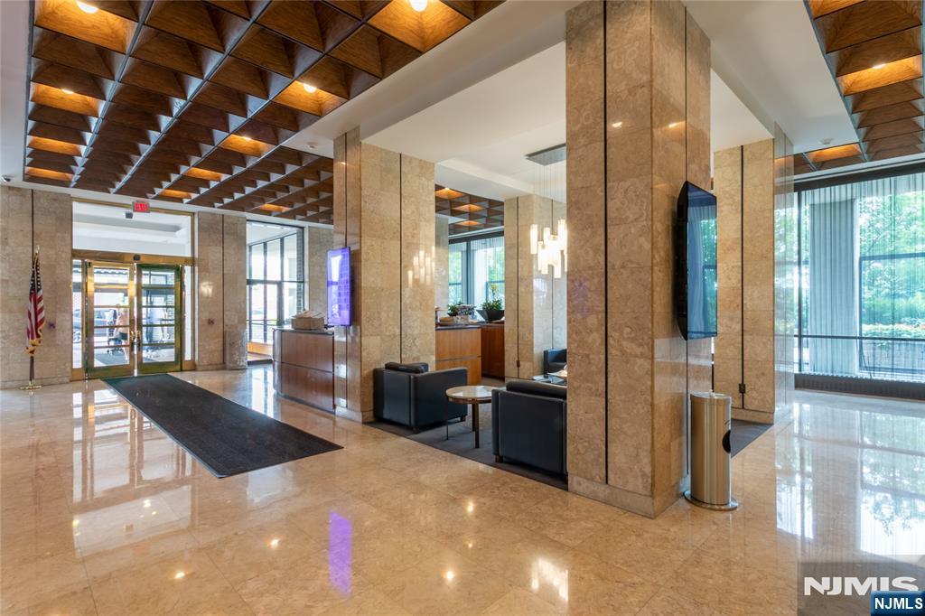 1600 Parker Avenue 20A - Photo 3