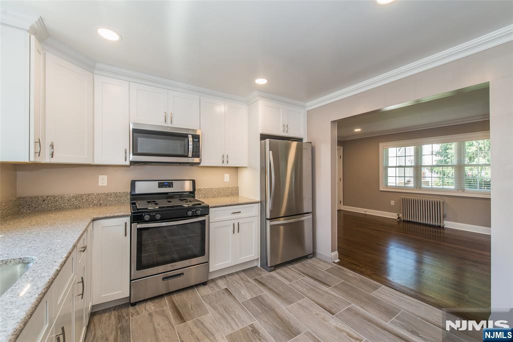 14 Bliss Avenue S - Photo 3