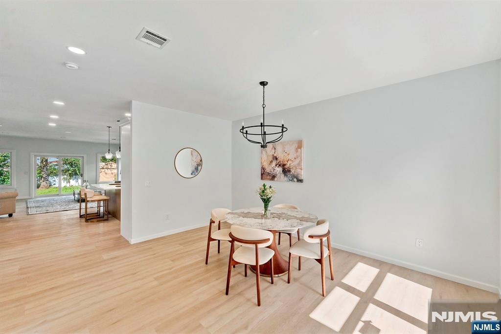 139 Main Street - Photo 4