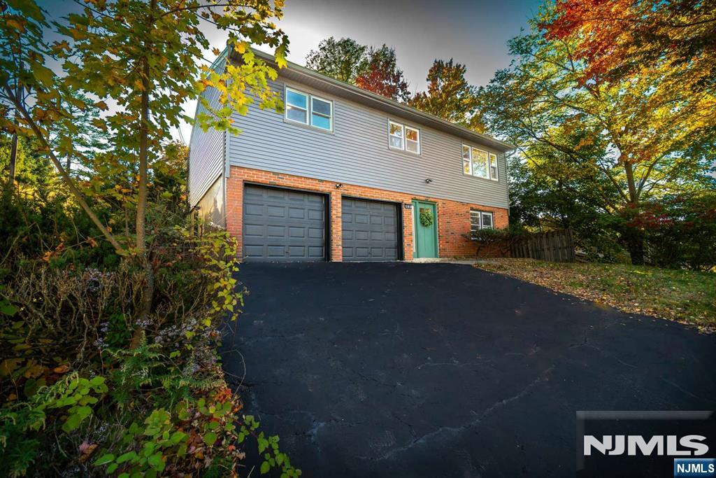 102 Brooklyn Mountain Road - Photo 1