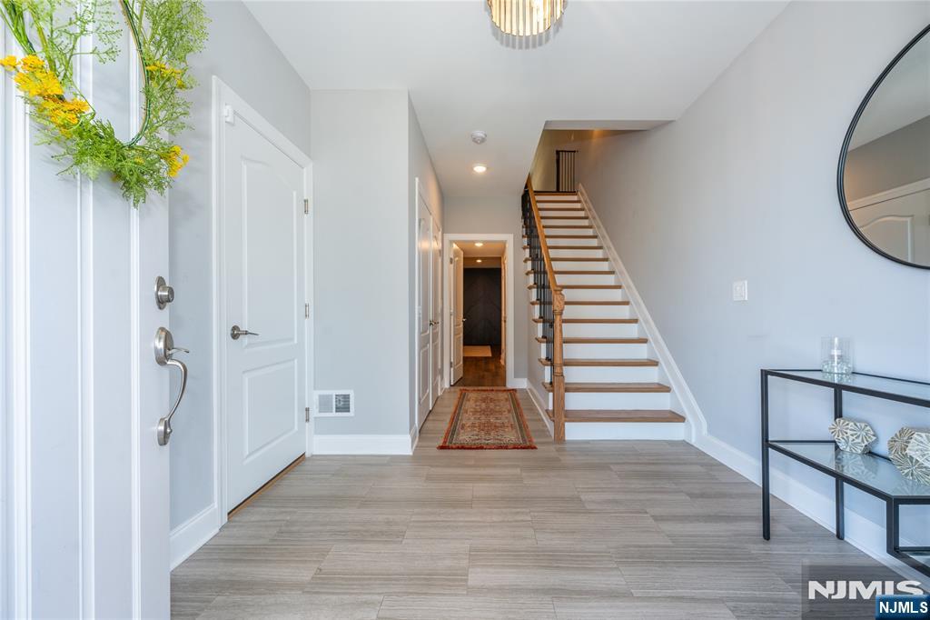 67 Halina Lane - Photo 3