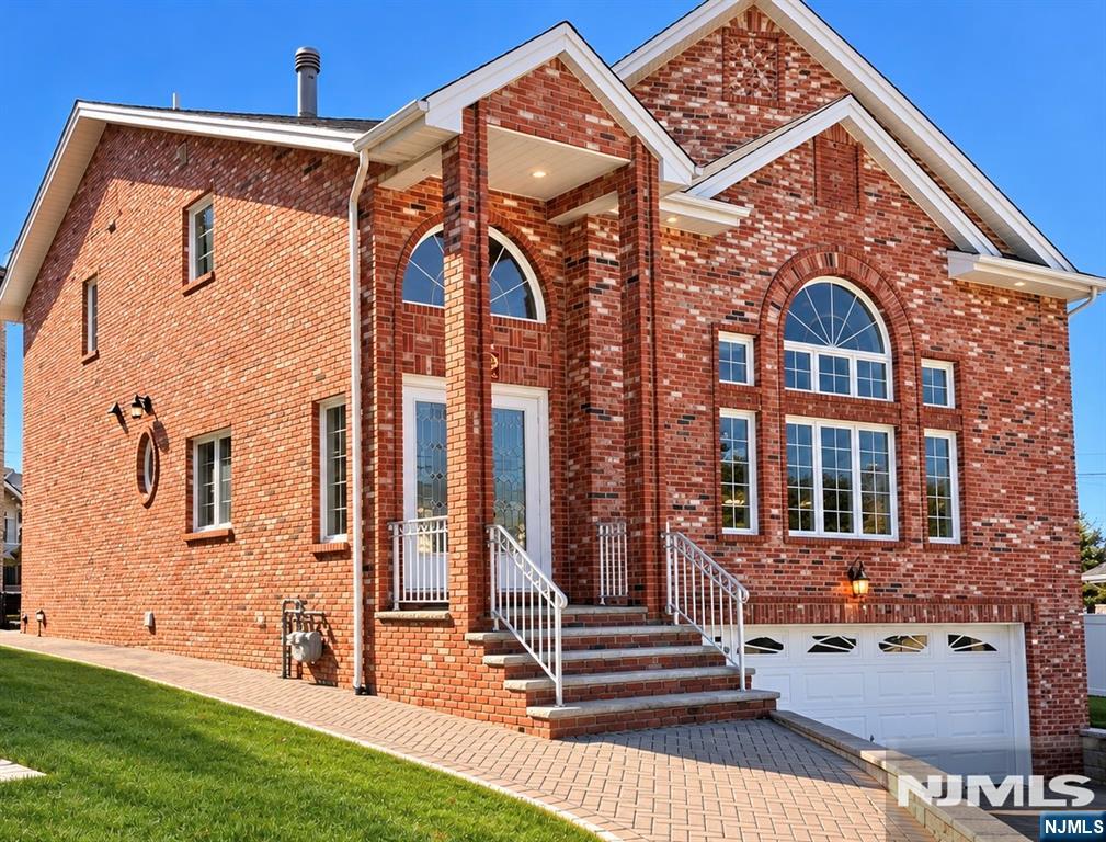 546 Art Lane - Photo 1