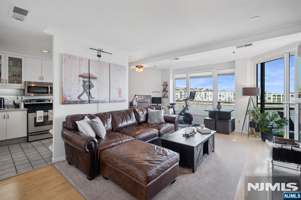 600 Harbor Boulevard 949 - Photo 3