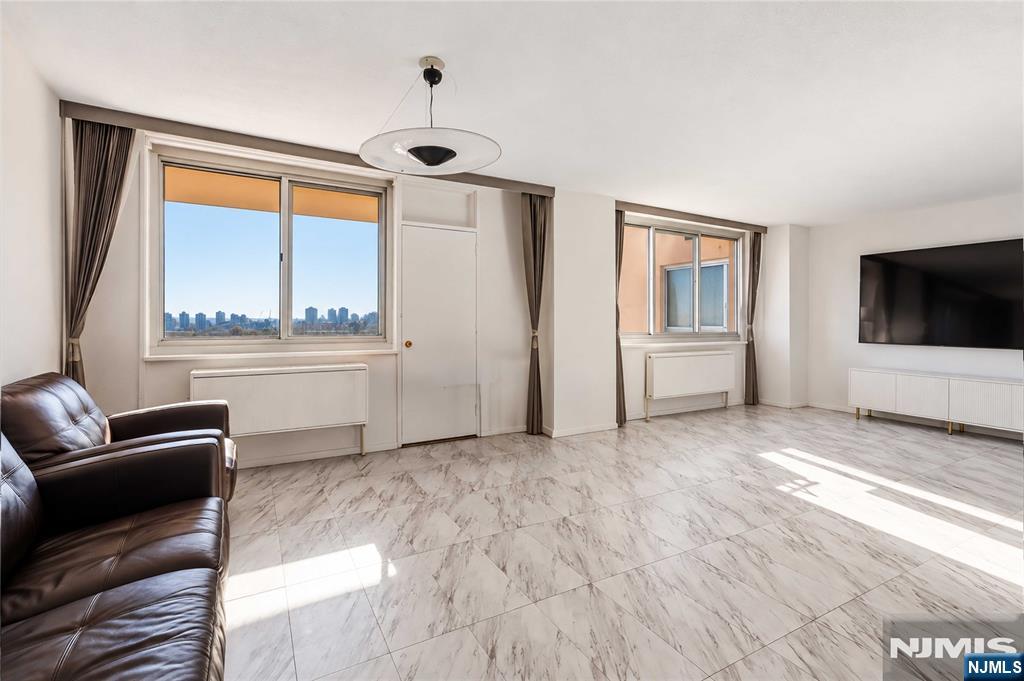 2150 Center Avenue 16A - Photo 5