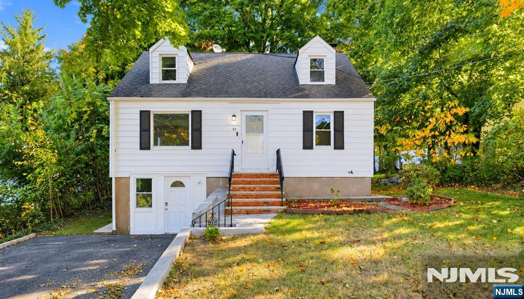 23 Wanamaker Avenue - Photo 1